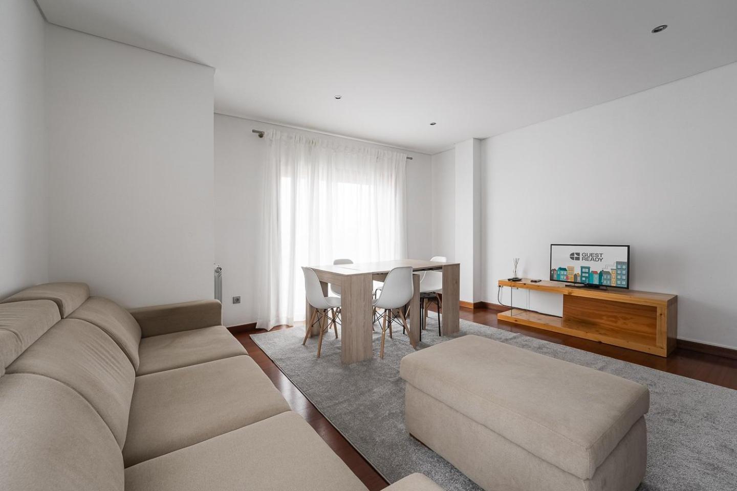 Guestready - A Modern Stay In Aveiro Exterior photo